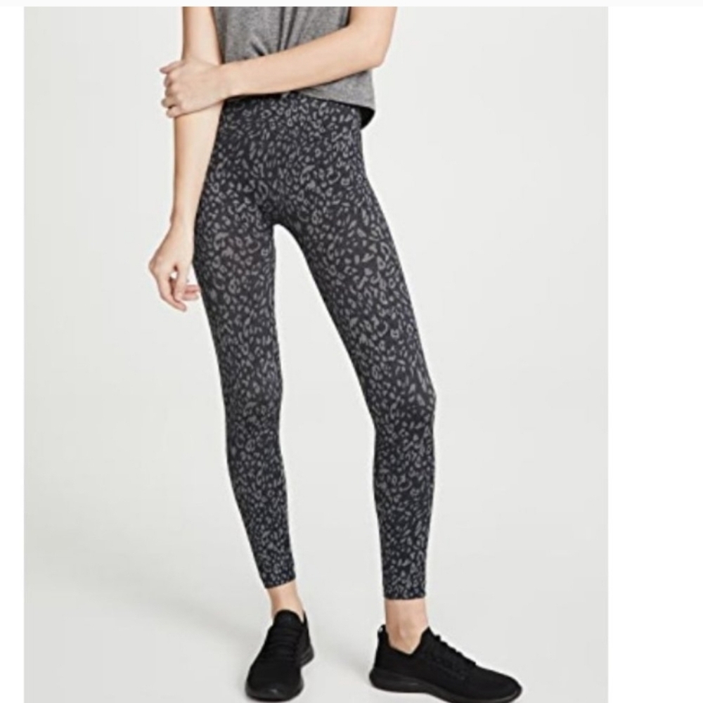 Spanx “Look At Me Now” Seamless Leggings | Leopard Print | Size M